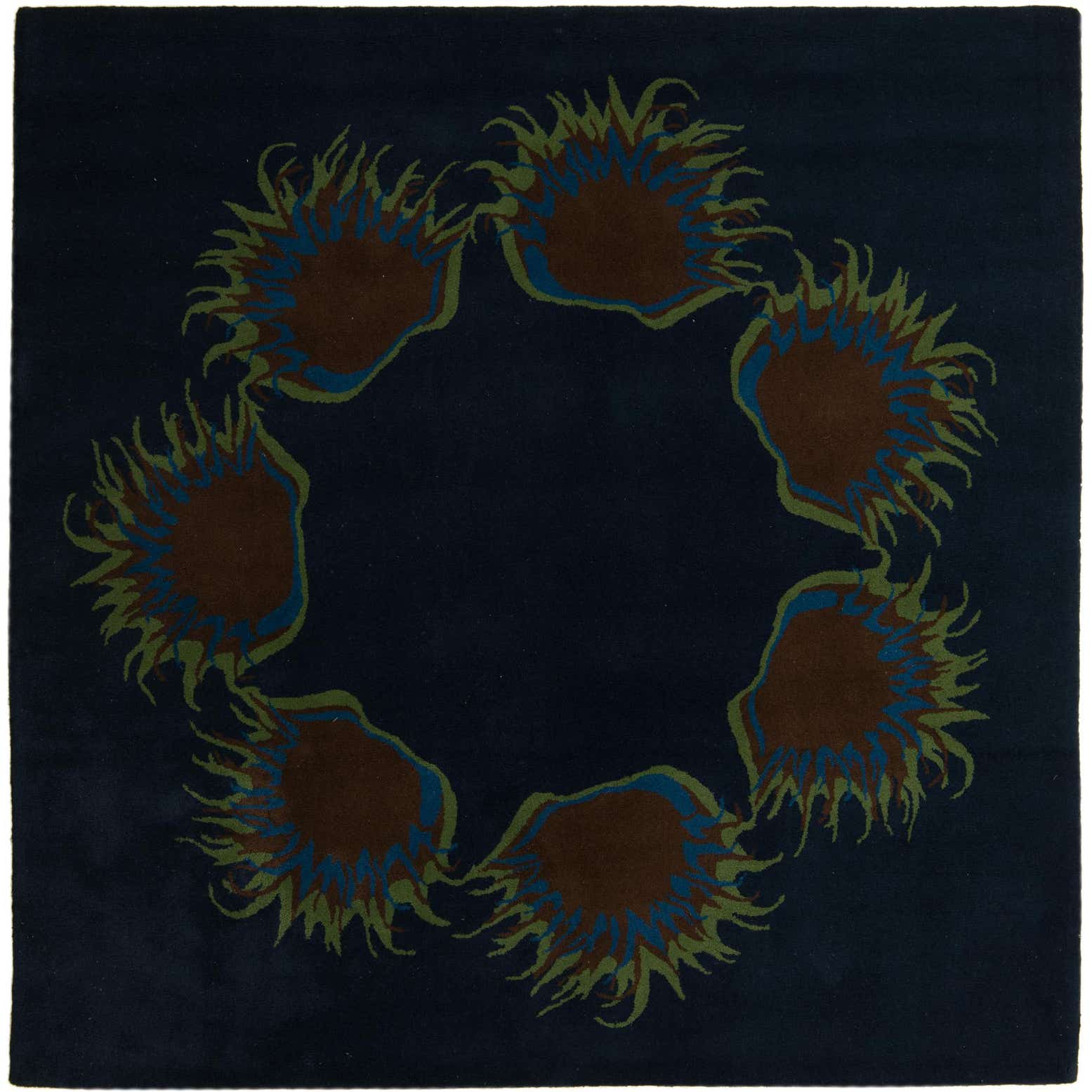 7' 5 x 7' 7 Luna Square Rug