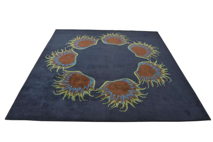 7' 7 x 7' 7 Luna Square Rug