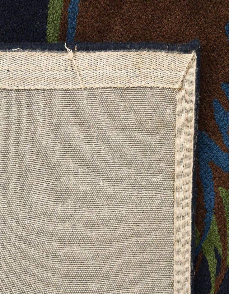 Detail image of 7' 7 x 7' 7 Luna Square Rug