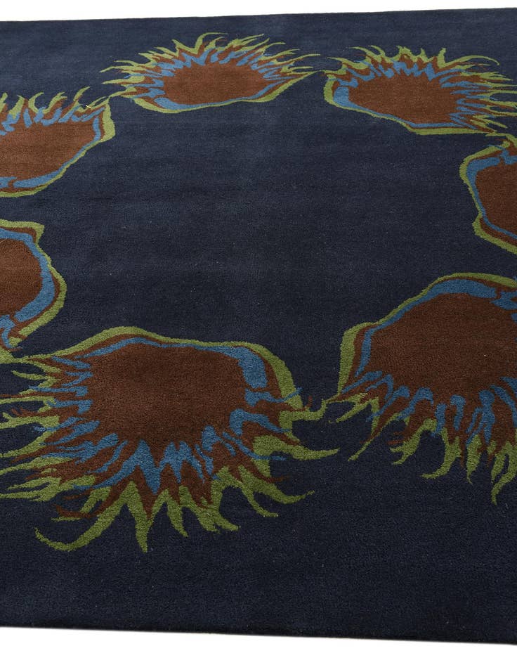 Detail image of 7' 7 x 7' 8 Luna Square Rug