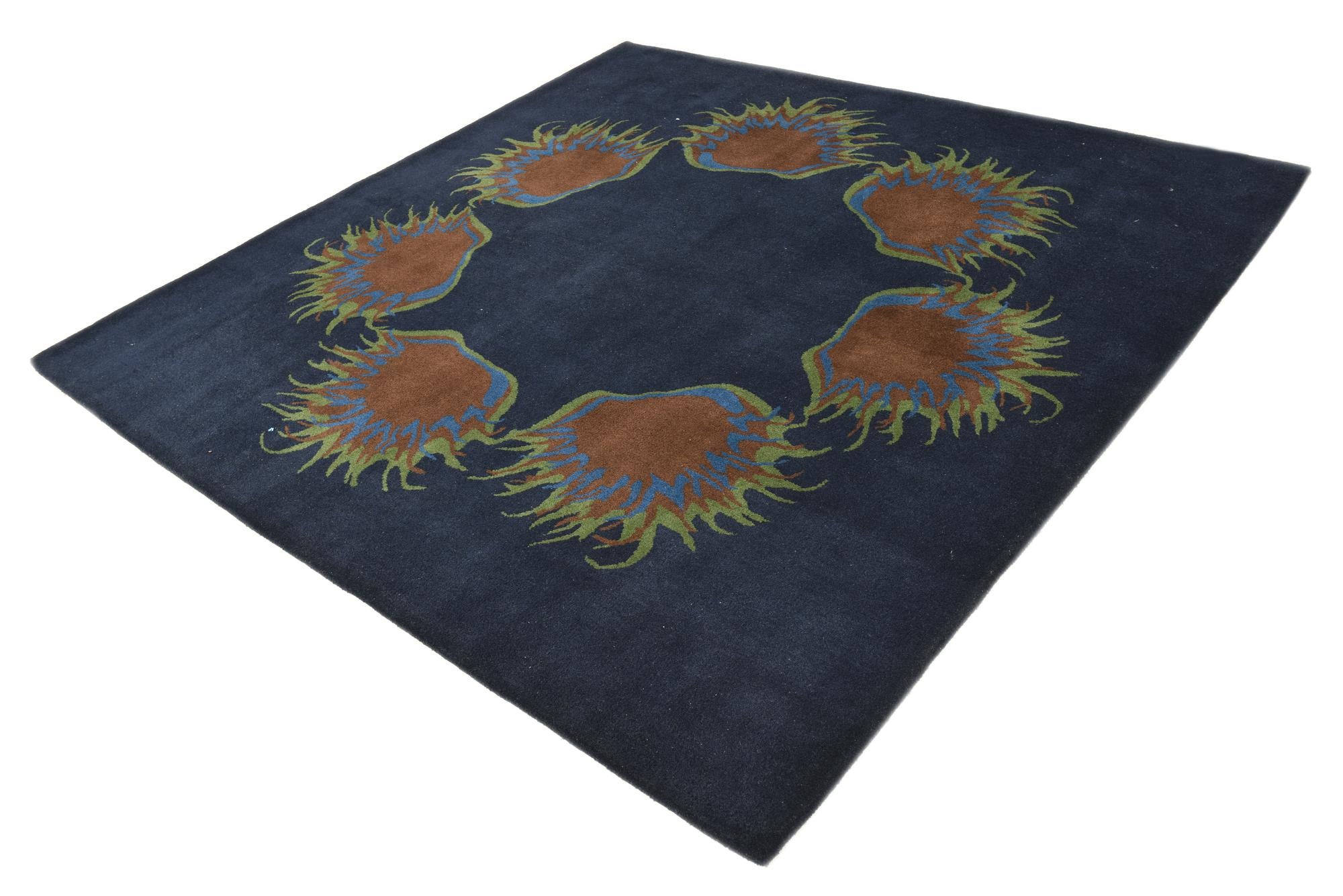 7' 6 x 7' 7 Luna Square Rug