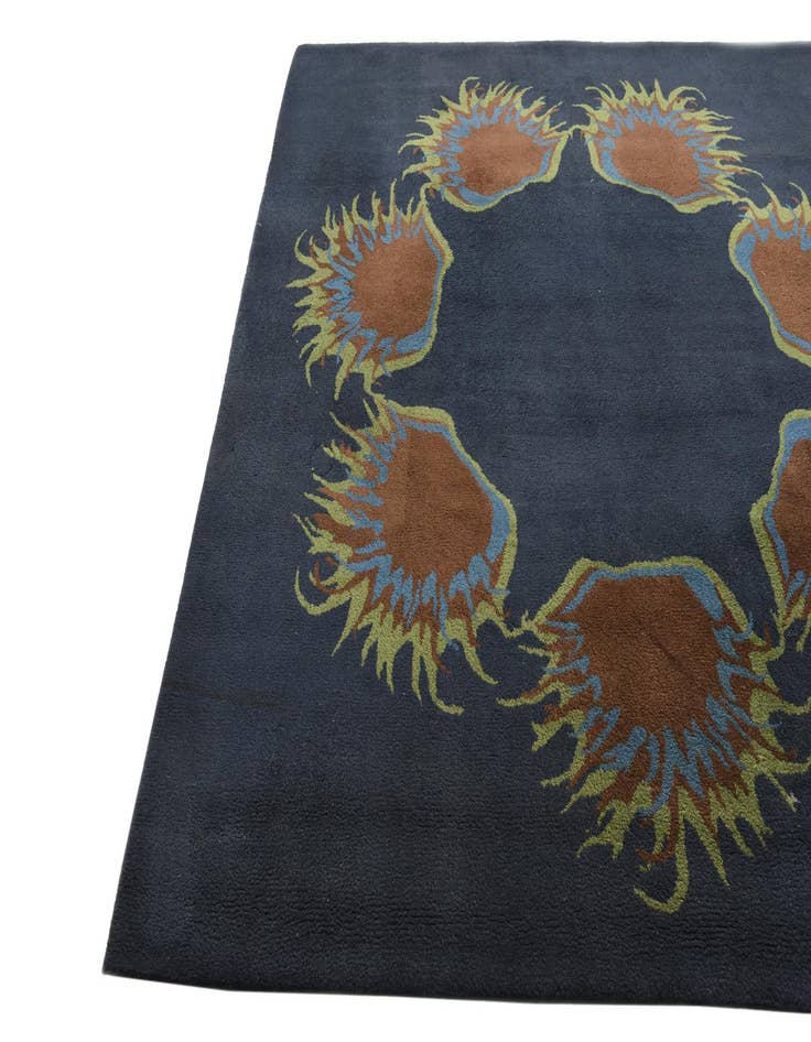 Detail image of 7' 4 x 7' 5 Luna Square Rug