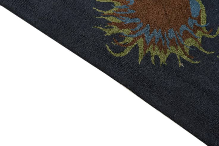 Detail image of 7' 4 x 7' 5 Luna Square Rug