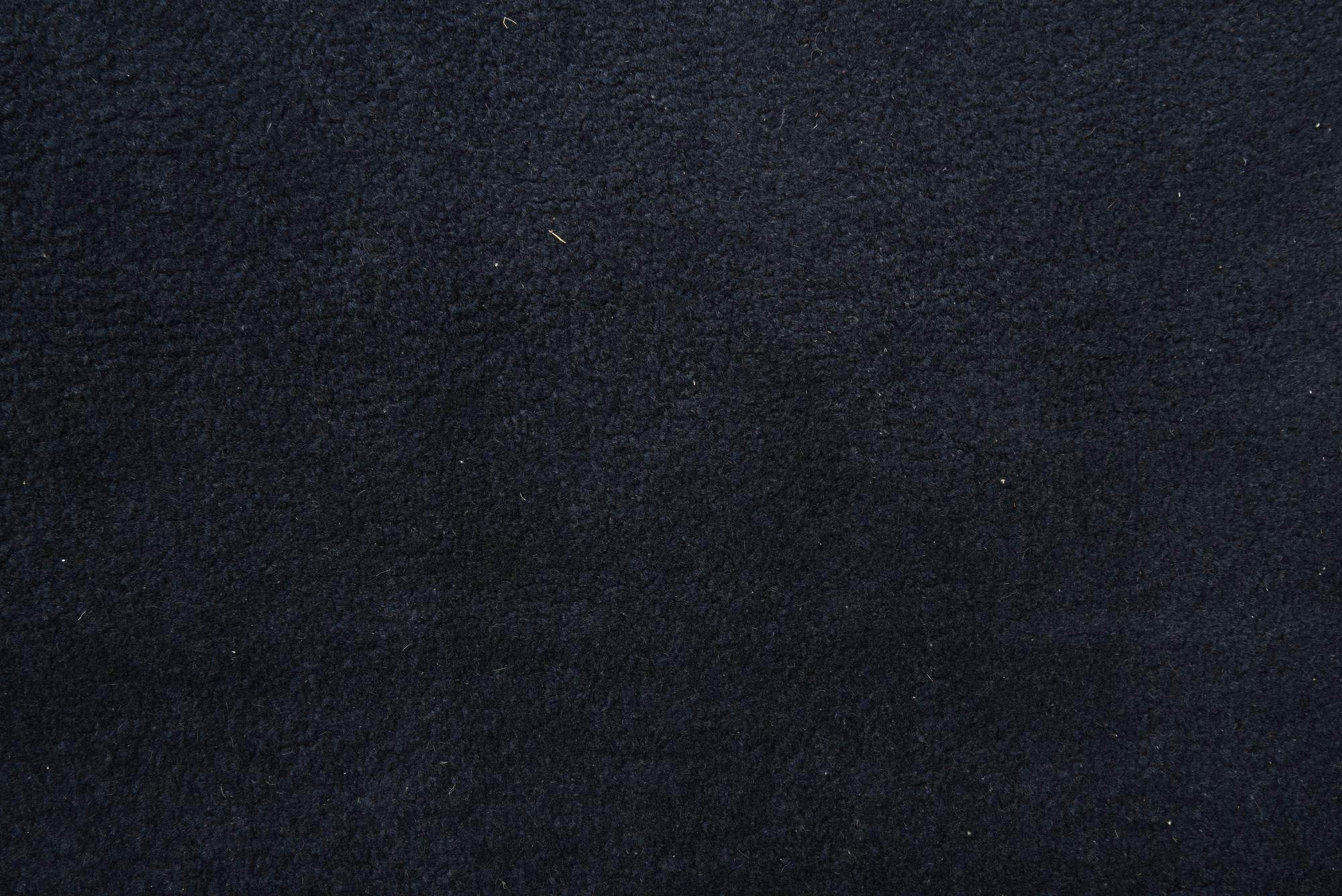 7' 4 x 7' 5 Luna Square Rug