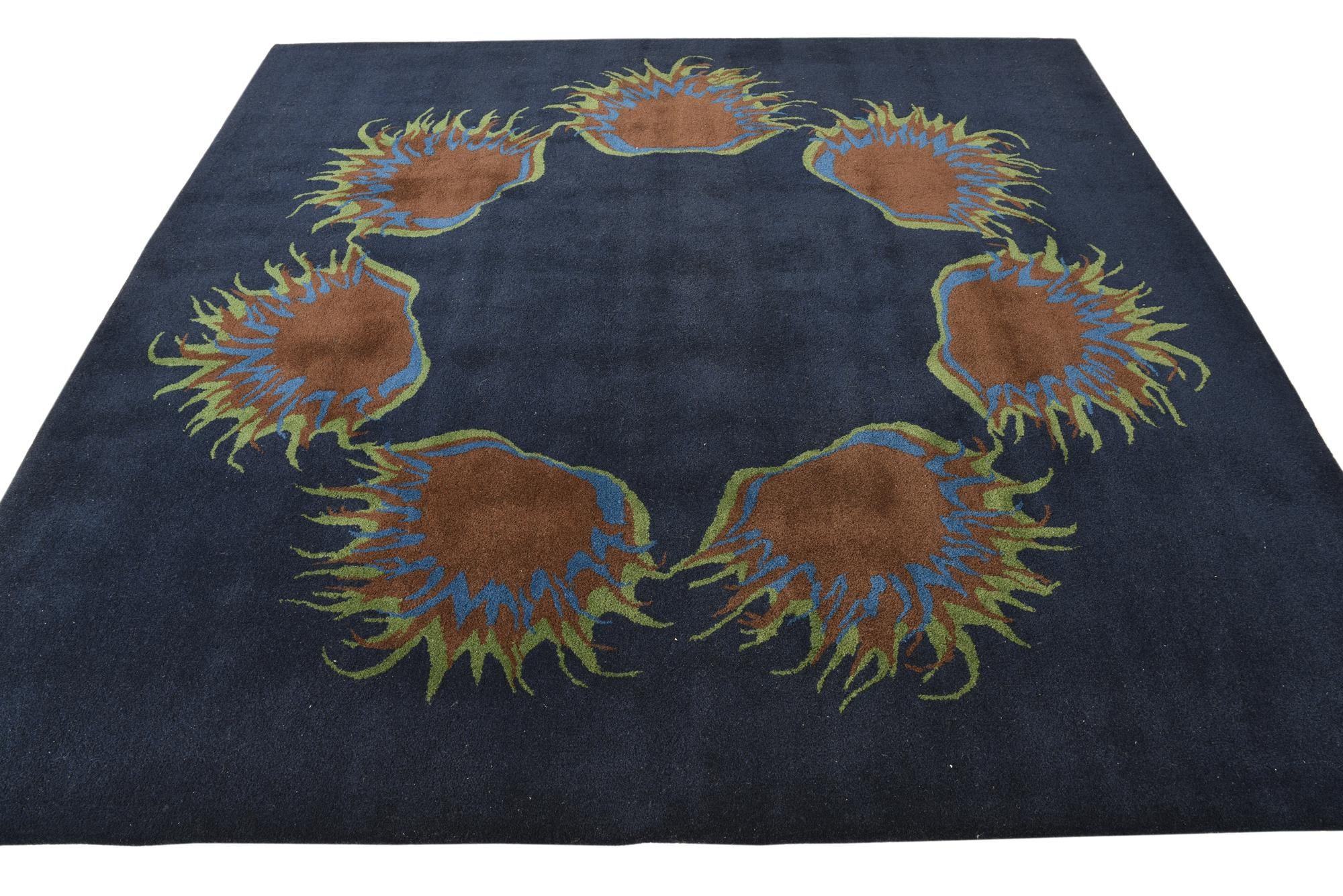 7' 7 x 7' 7 Luna Square Rug