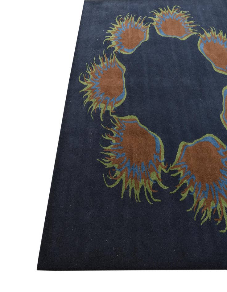 Detail image of 7' 6 x 7' 6 Luna Square Rug