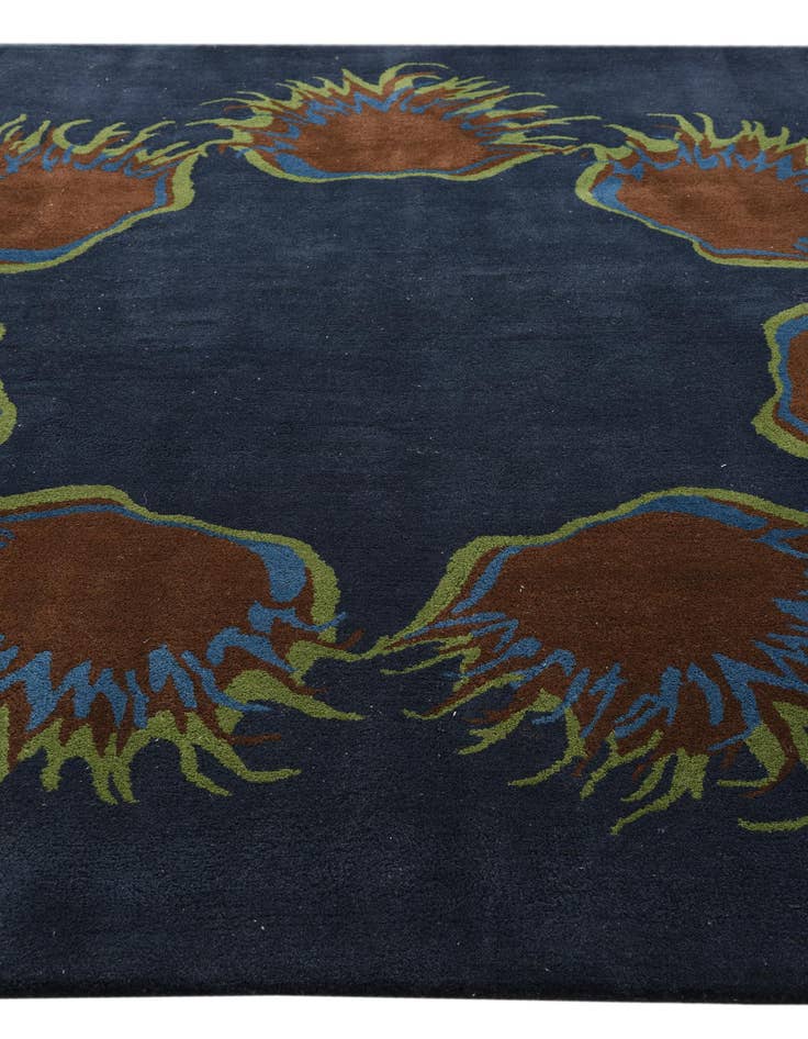 Detail image of 7' 6 x 7' 6 Luna Square Rug