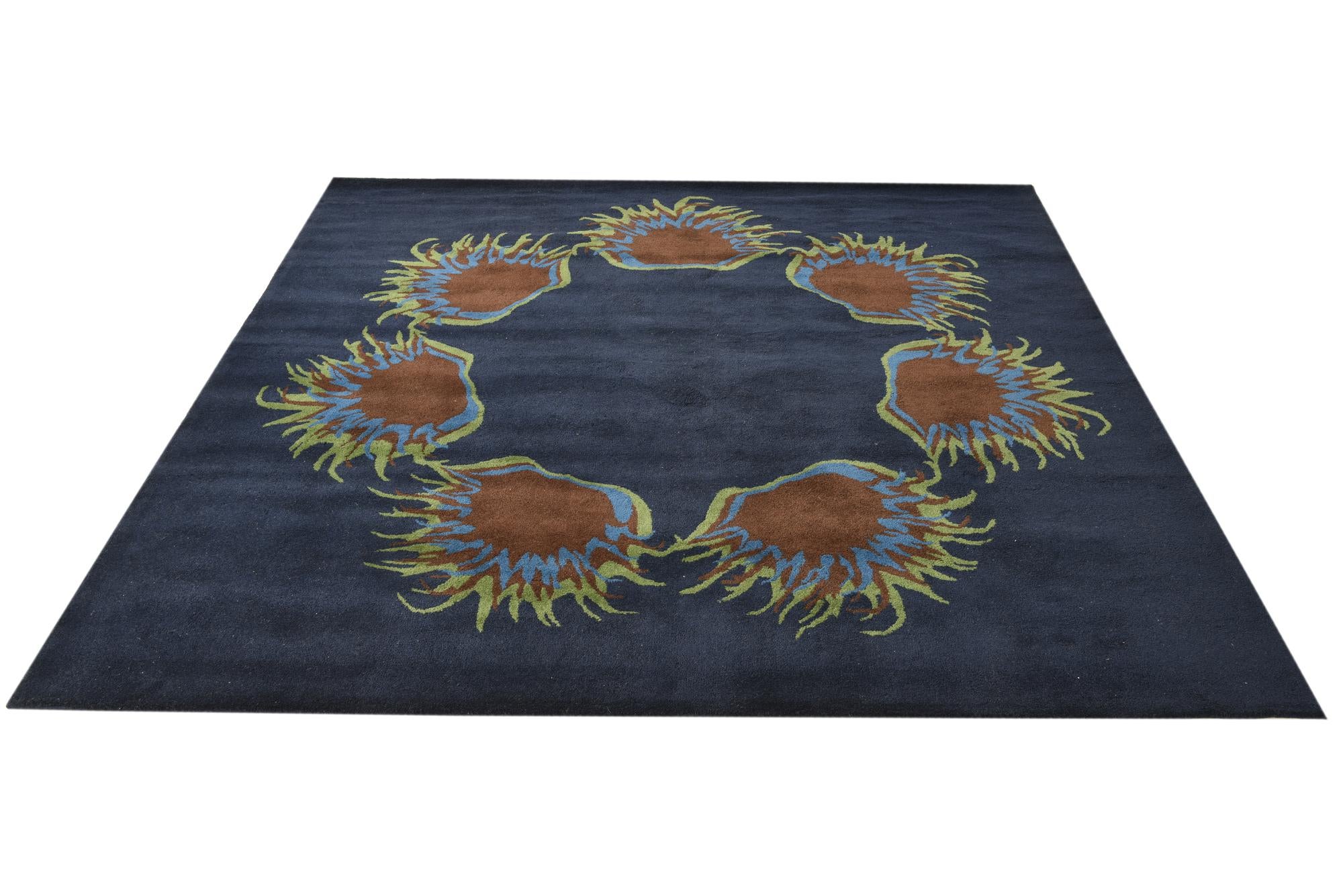 7' 6 x 7' 6 Luna Square Rug