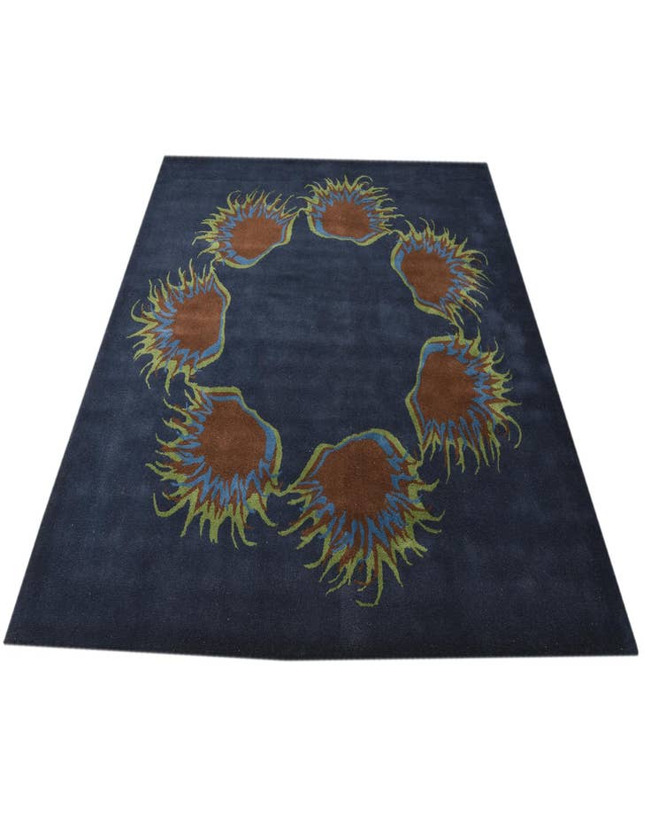 Detail image of 7' 6 x 7' 6 Luna Square Rug