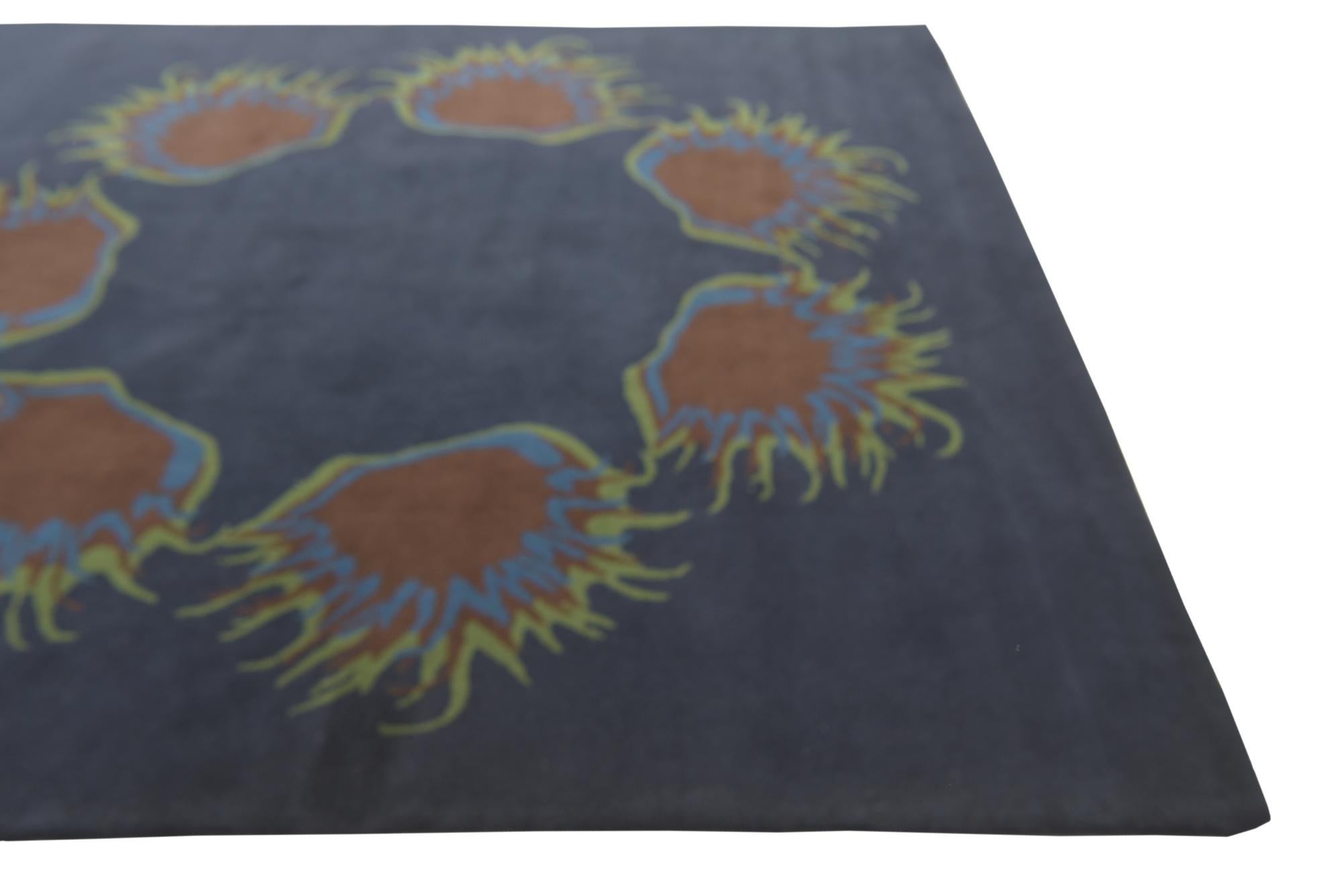 7' 5 x 7' 5 Luna Square Rug