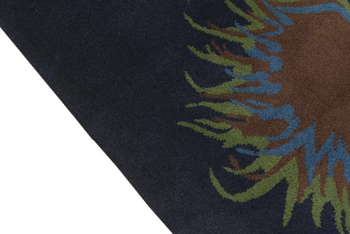 7' 4 x 7' 5 Luna Square Rug