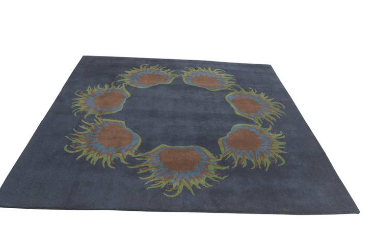 Detail image of 7' 6 x 7' 7 Luna Square Rug