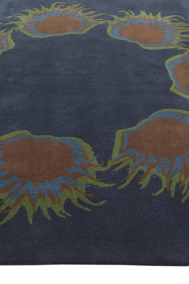 Detail image of 7' 6 x 7' 7 Luna Square Rug