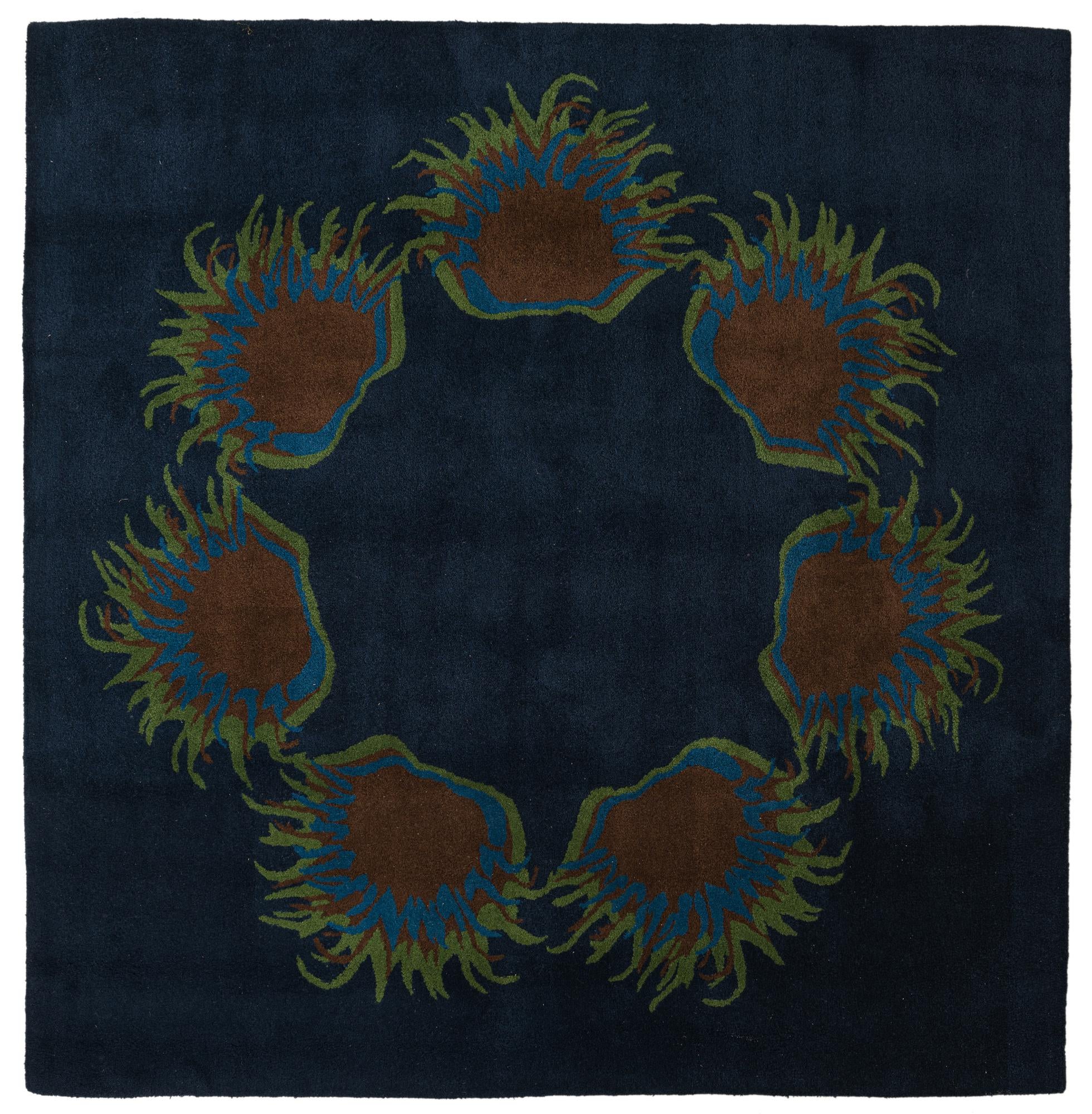 7' 6 x 7' 7 Luna Square Rug