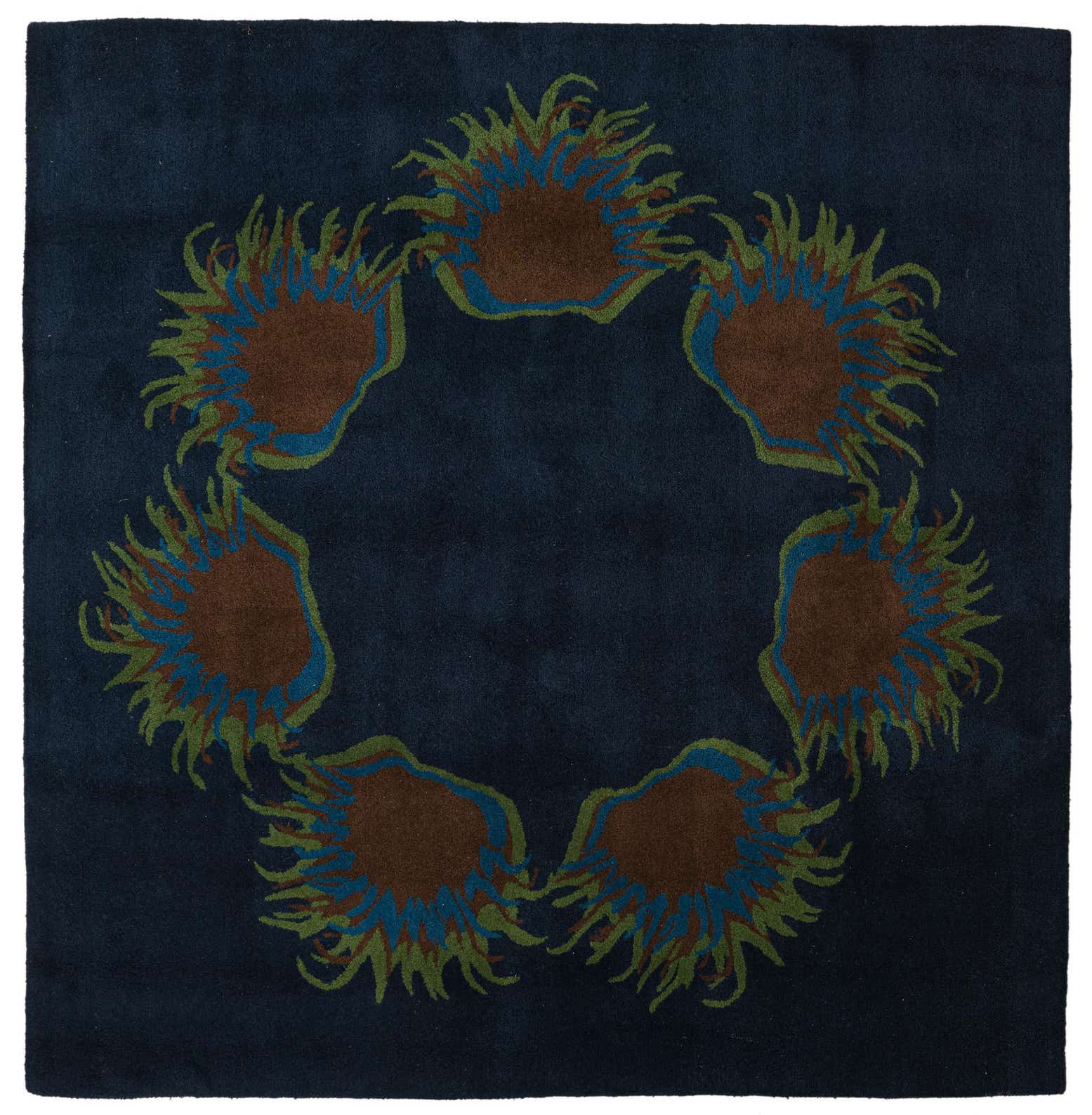 7' 6 x 7' 7 Luna Square Rug