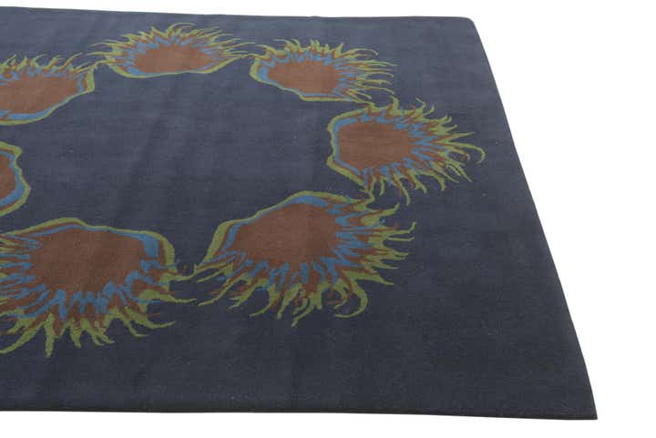 7' 5 x 7' 6 Luna Square Rug