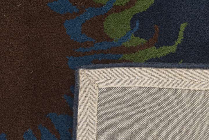 7' 5 x 7' 6 Luna Square Rug