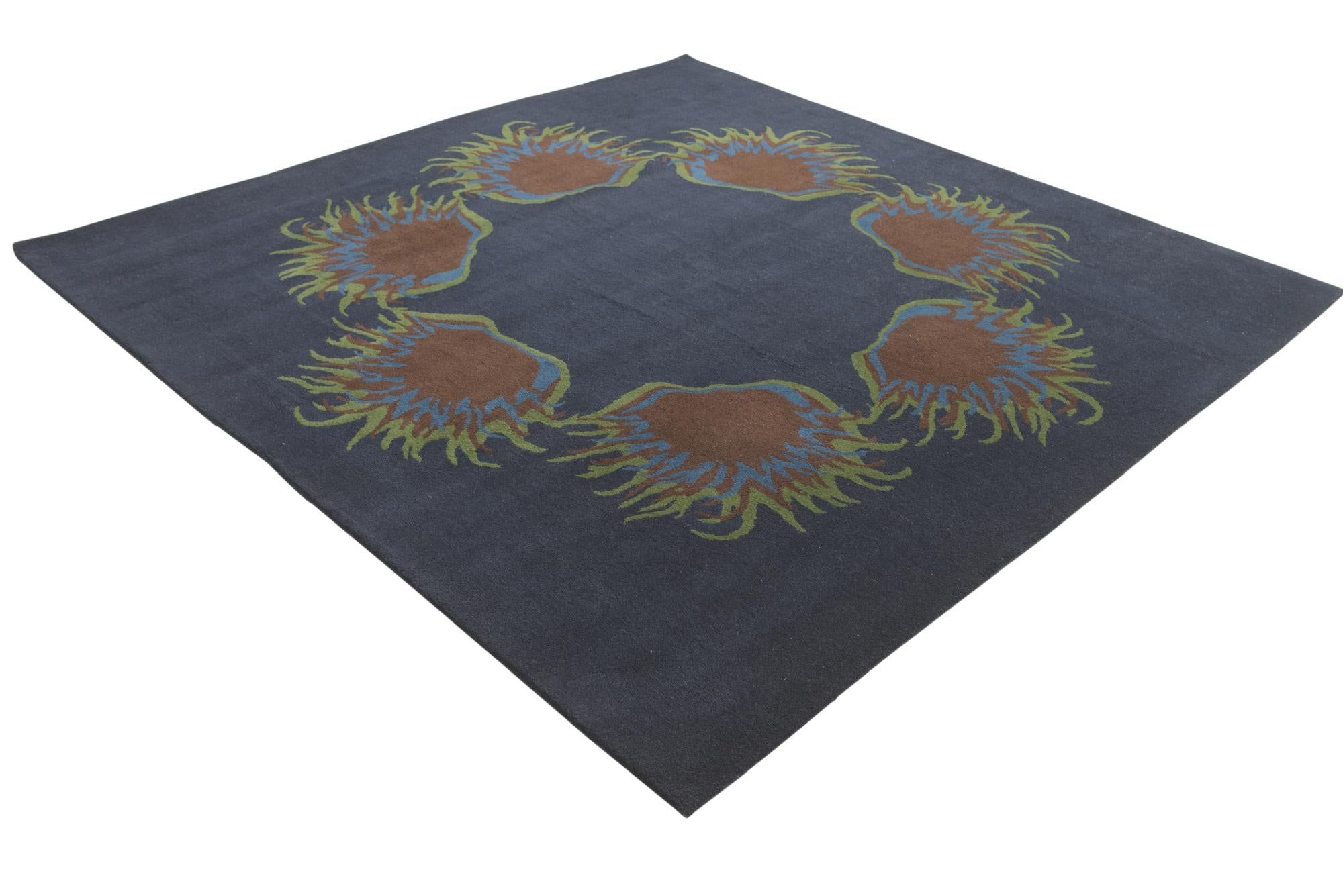 7' 7 x 7' 7 Luna Square Rug