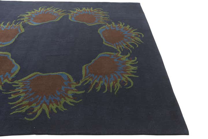 7' 7 x 7' 7 Luna Square Rug