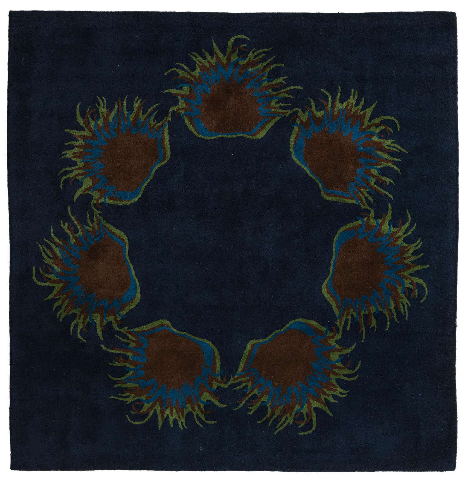 7' 6 x 7' 7 Luna Square Rug