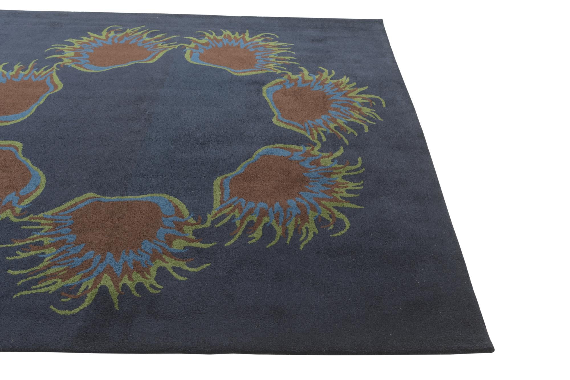 7' 7 x 7' 7 Luna Square Rug