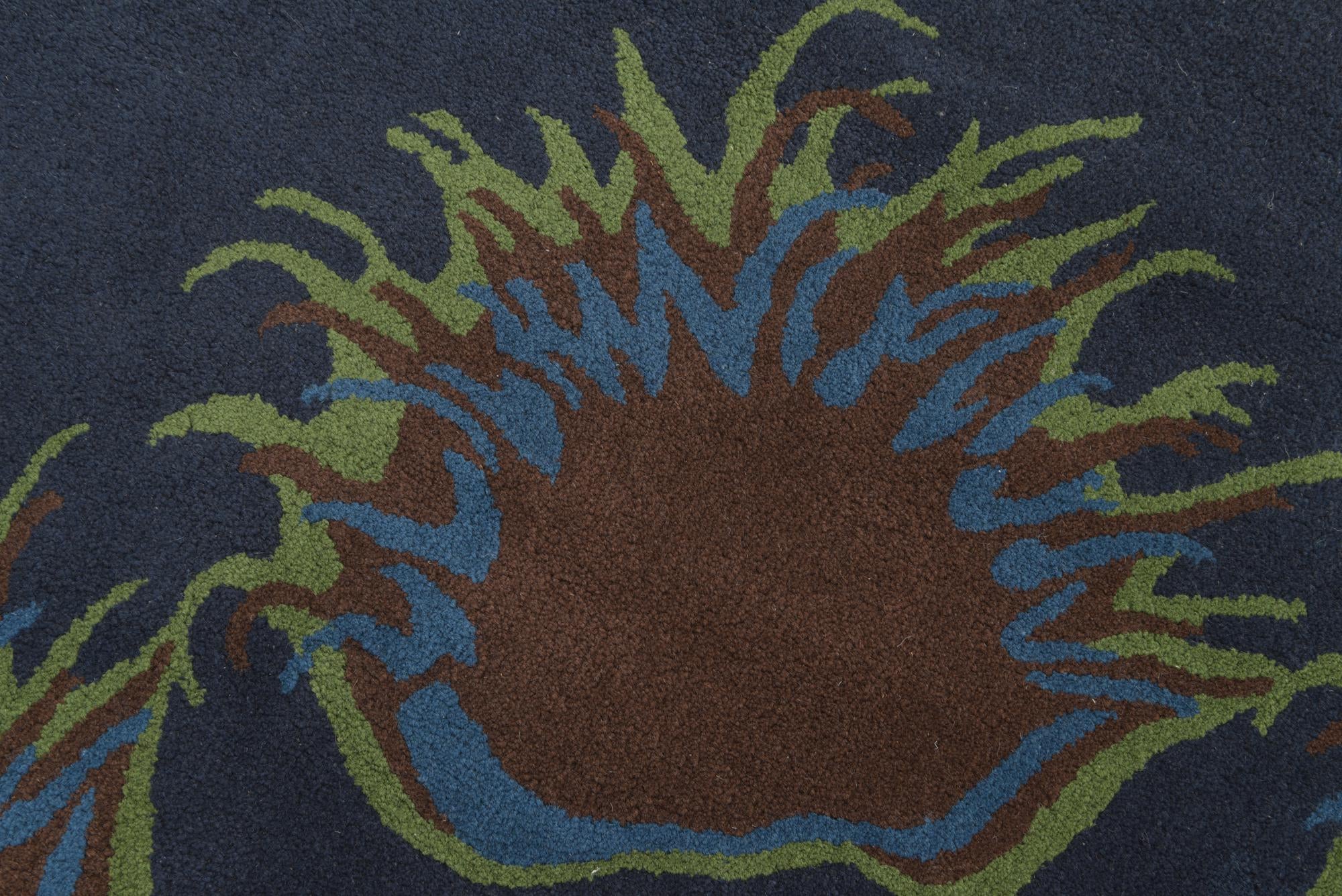 7' 7 x 7' 7 Luna Square Rug