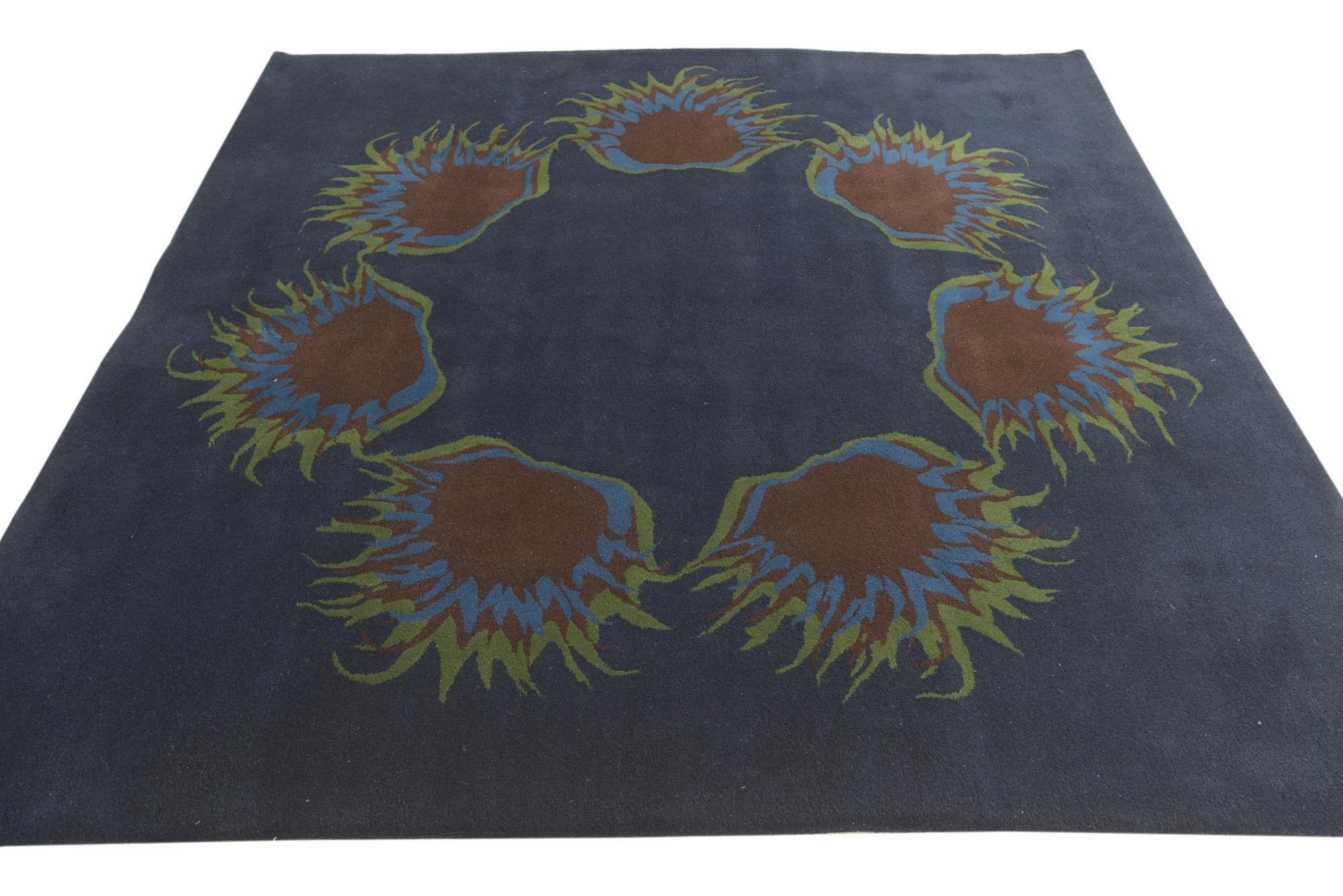 7' 5 x 7' 6 Luna Square Rug