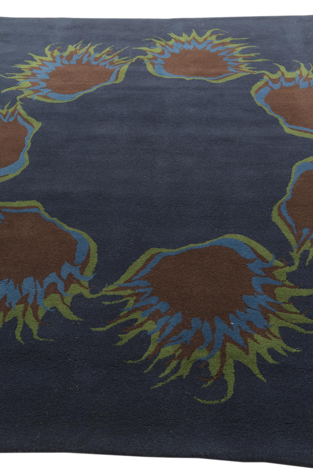 7' 5 x 7' 6 Luna Square Rug