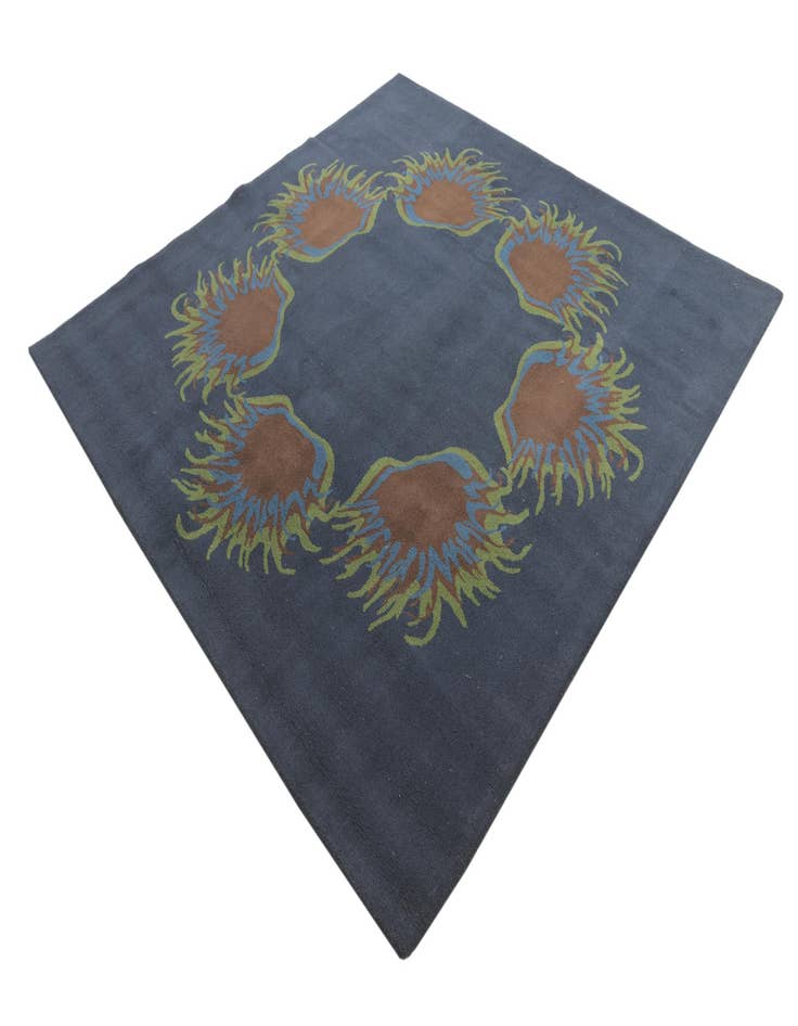 Detail image of 7' 6 x 7' 6 Luna Square Rug