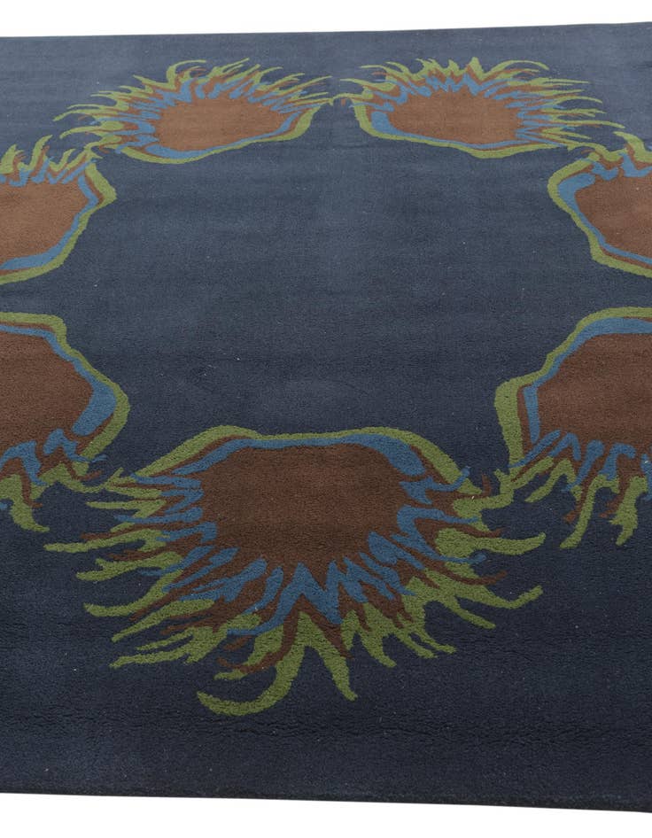 Detail image of 7' 6 x 7' 6 Luna Square Rug