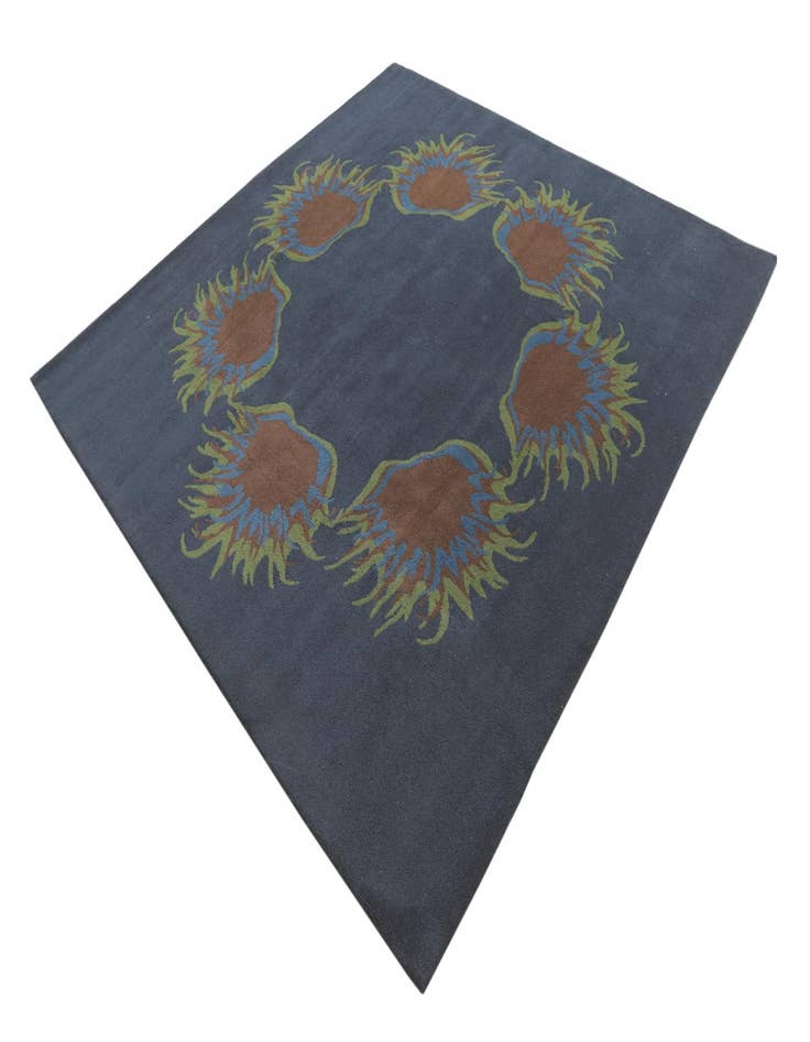 Detail image of 7' 6 x 7' 7 Luna Square Rug