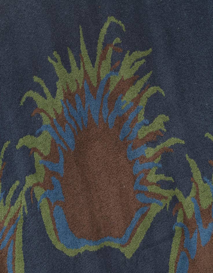 Detail image of 7' 6 x 7' 7 Luna Square Rug