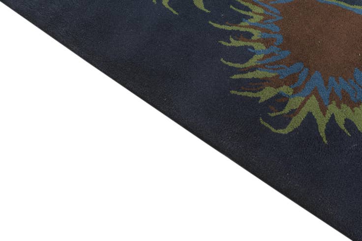 Detail image of 7' 6 x 7' 7 Luna Square Rug