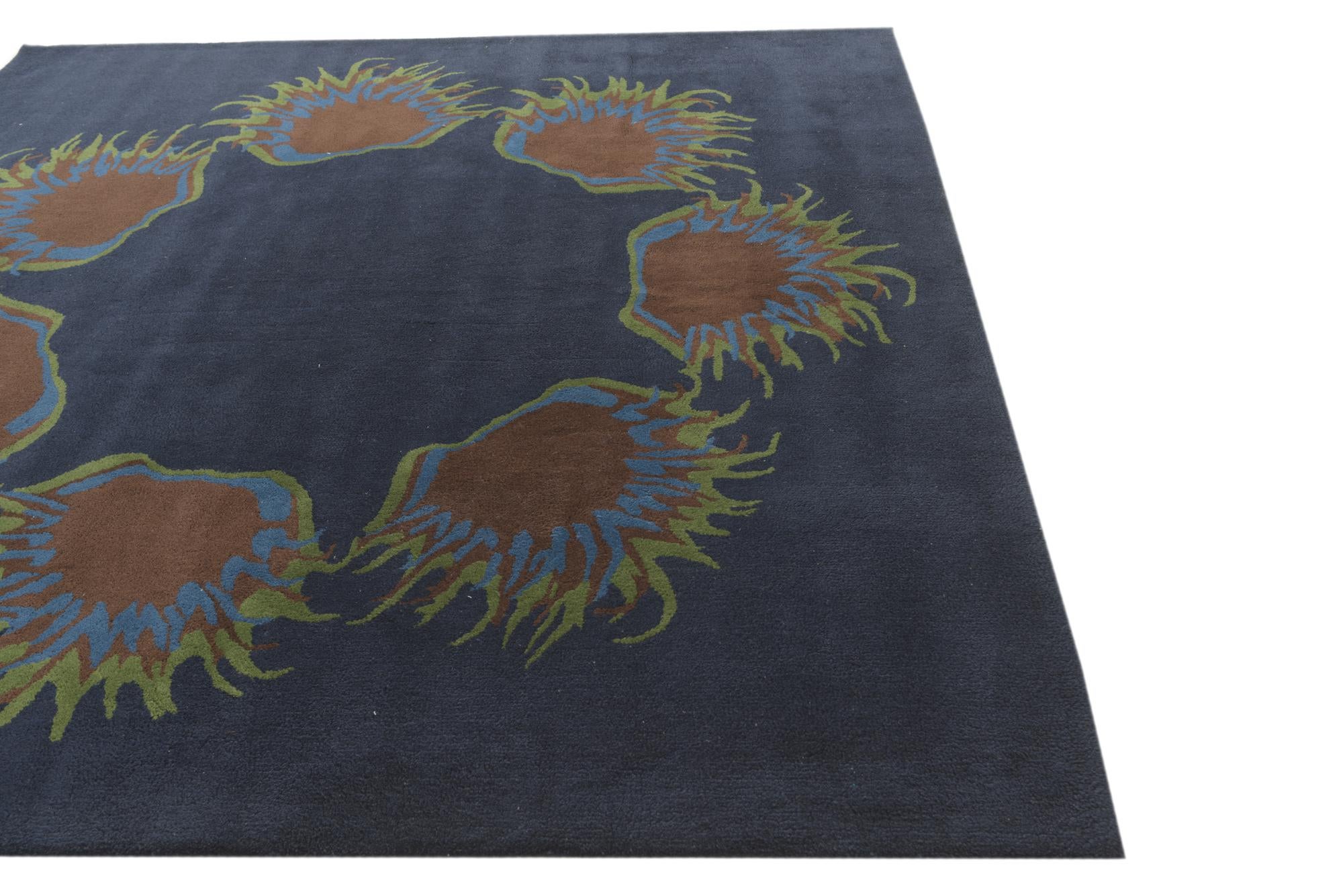 7' 6 x 7' 6 Luna Square Rug