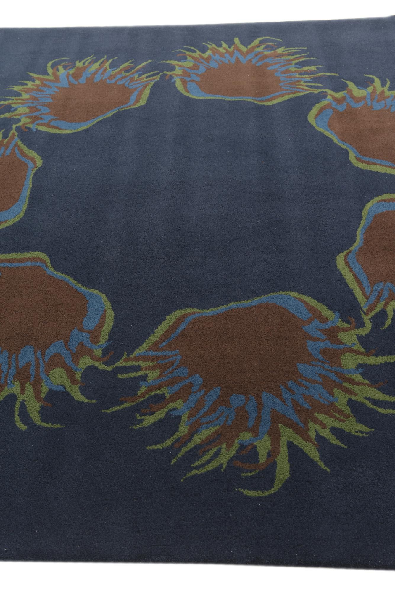 7' 5 x 7' 7 Luna Square Rug