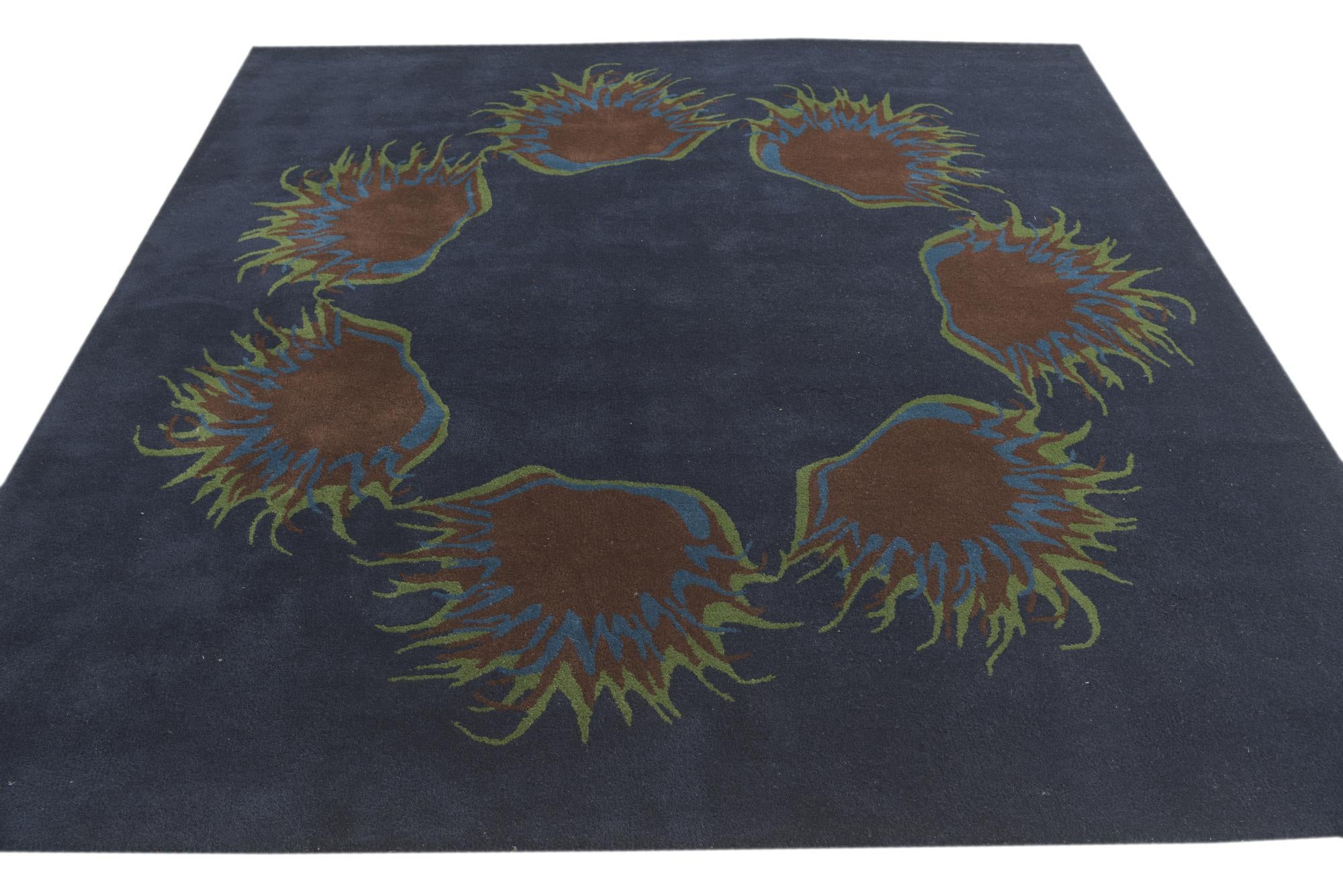 7' 6 x 7' 7 Luna Square Rug