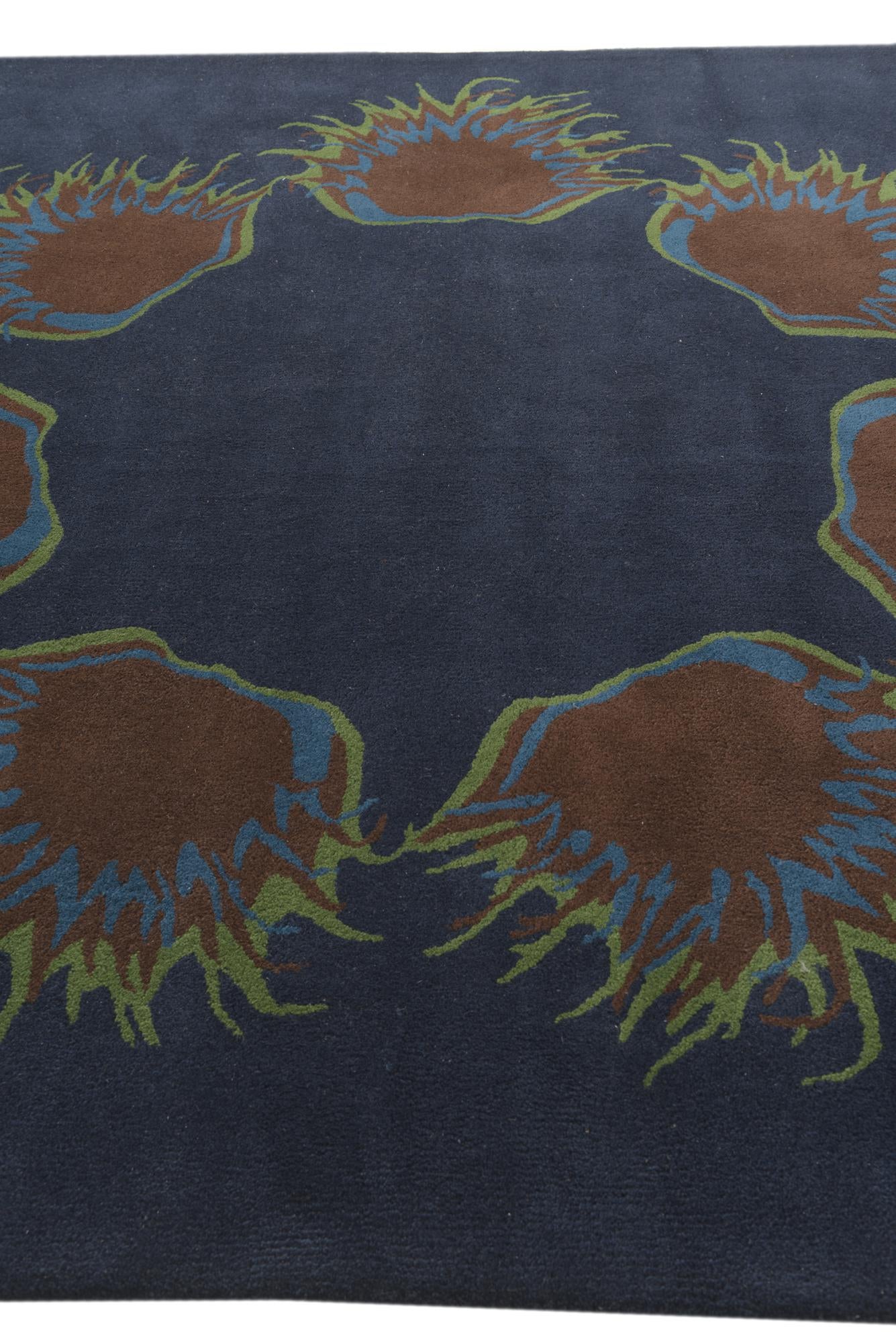 7' 6 x 7' 7 Luna Square Rug