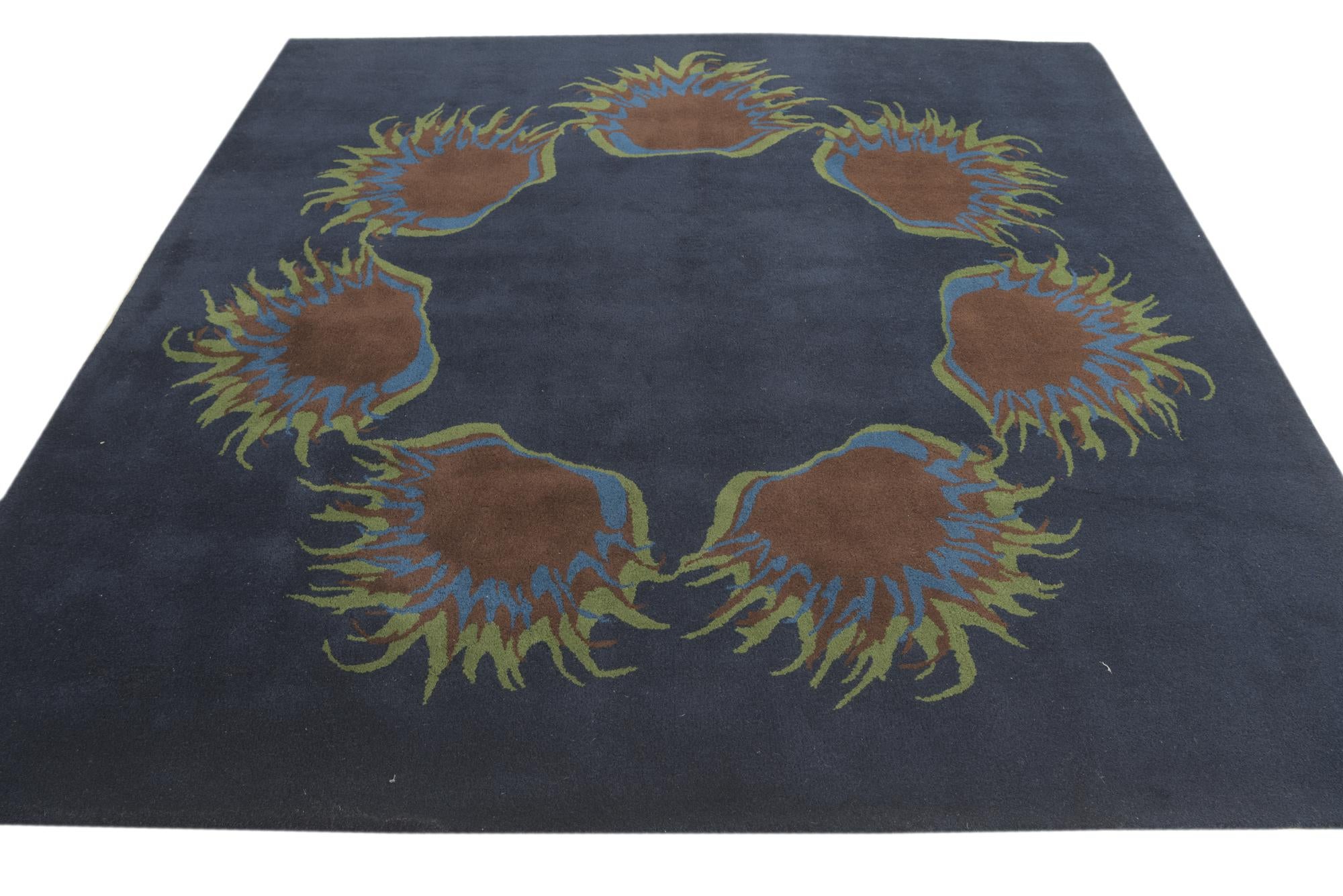 7' 6 x 7' 7 Luna Square Rug