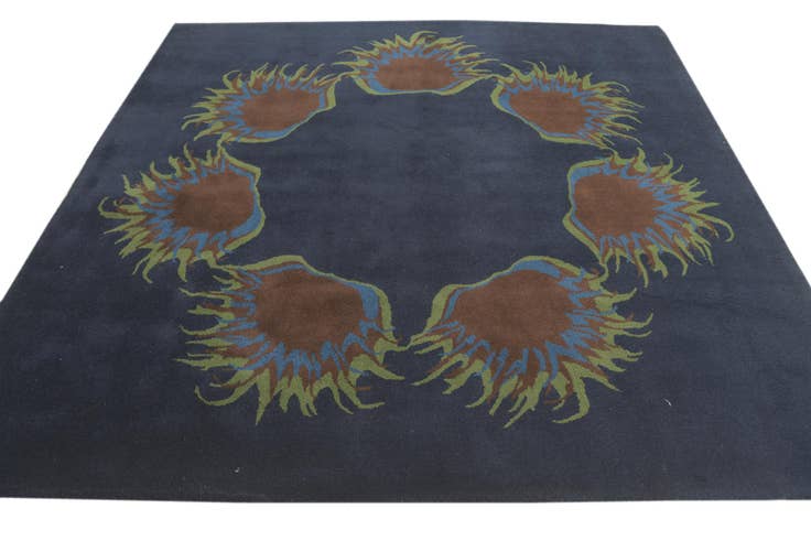 Detail image of 7' 6 x 7' 7 Luna Square Rug