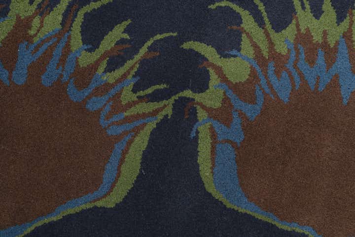 7' 6 x 7' 7 Luna Square Rug