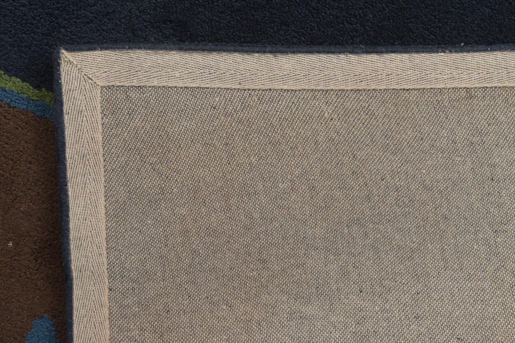 7' 6 x 7' 7 Luna Square Rug