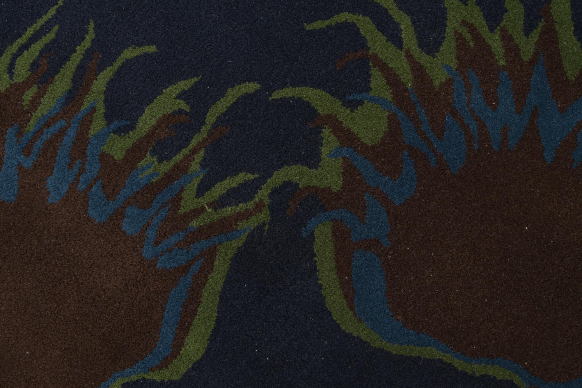 7' 6 x 7' 7 Luna Square Rug