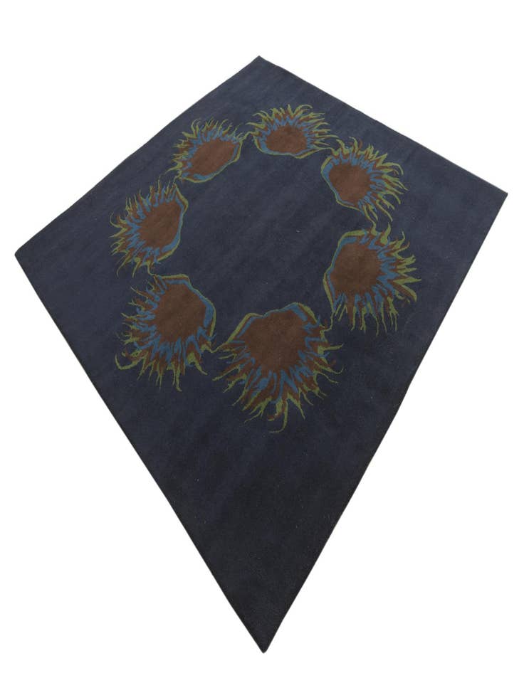 Detail image of 7' 6 x 7' 6 Luna Square Rug