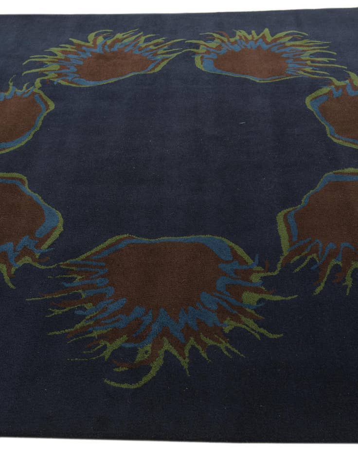Detail image of 7' 6 x 7' 6 Luna Square Rug