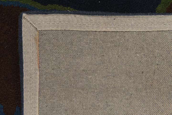 7' 5 x 7' 6 Luna Square Rug