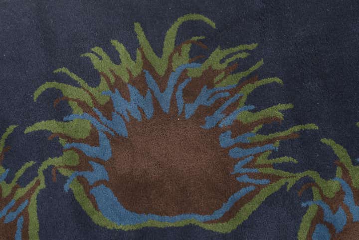 7' 6 x 7' 7 Luna Square Rug