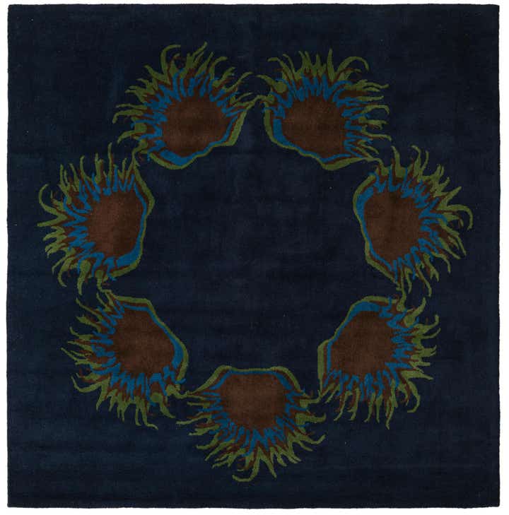7' 6 x 7' 7 Luna Square Rug