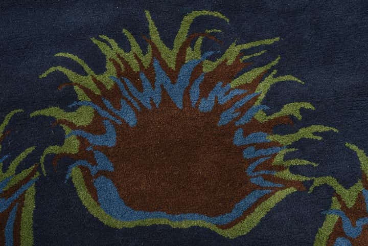 7' 6 x 7' 7 Luna Square Rug