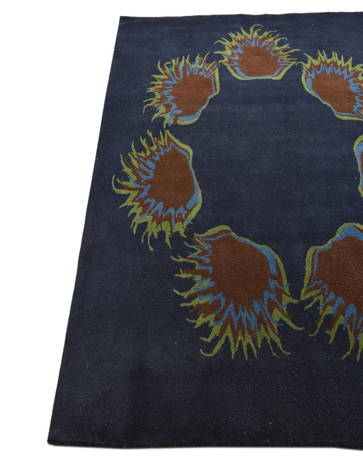 Detail image of 7' 7 x 7' 7 Luna Square Rug