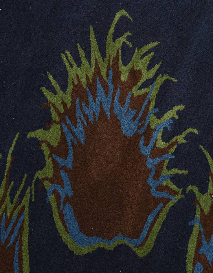 Detail image of 7' 7 x 7' 7 Luna Square Rug